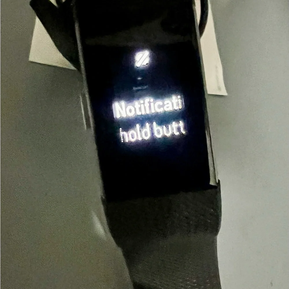 Fitbit Charge 2 For Spares Or Repair- Please Read